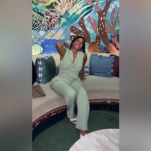 Forever 21 Light Green top and bottom size L